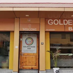  Bed & Breakfast Golden River